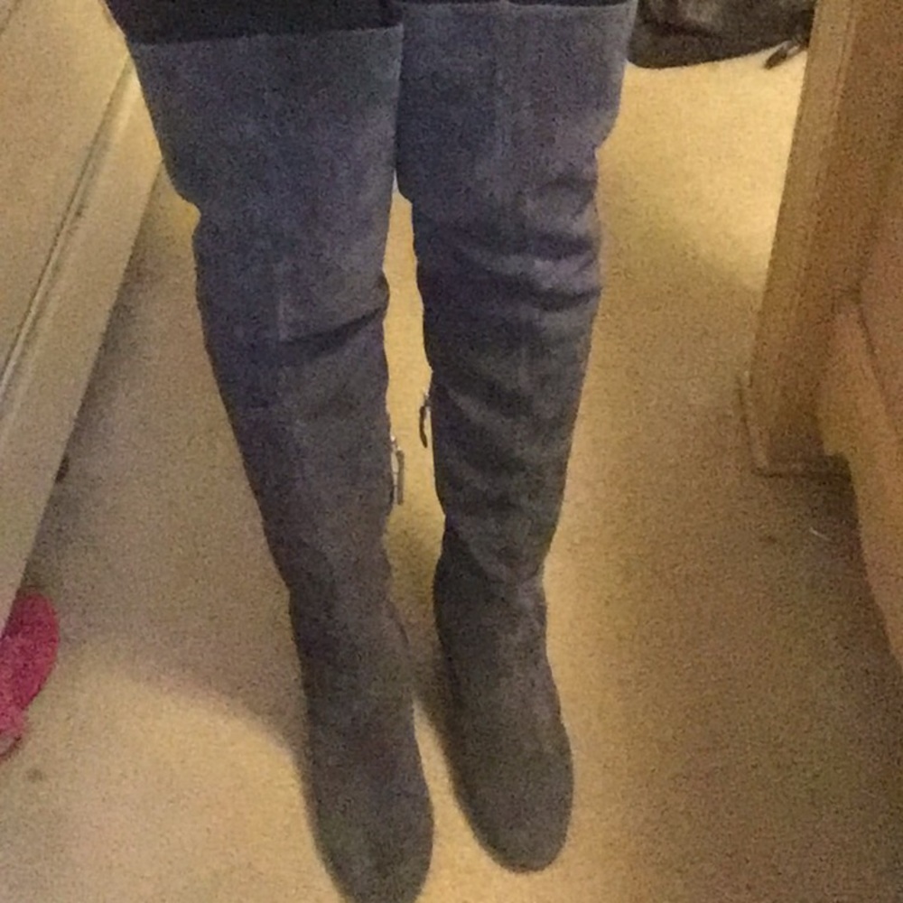 New White House Black Market grey tight high boats